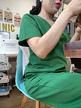 Snapshot of Meilian2021 chatting on 5, 2, 2026 Meilian2021 online show from 5, 2, 2026