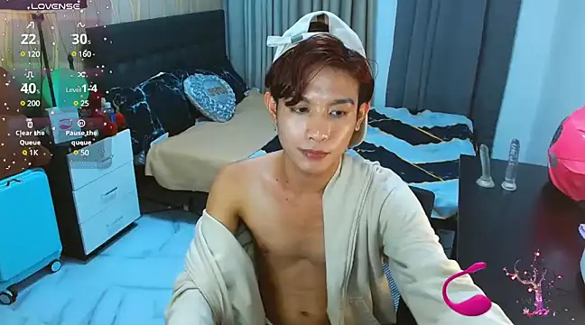 Snapshot of WildestTwink chatting on 9, 3, 2025 WildestTwink online show from 9, 3, 2025