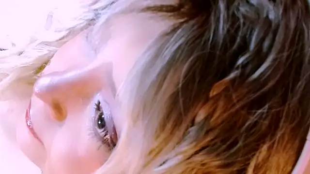 Honey Lucy1 online show from 6, 3, 2026