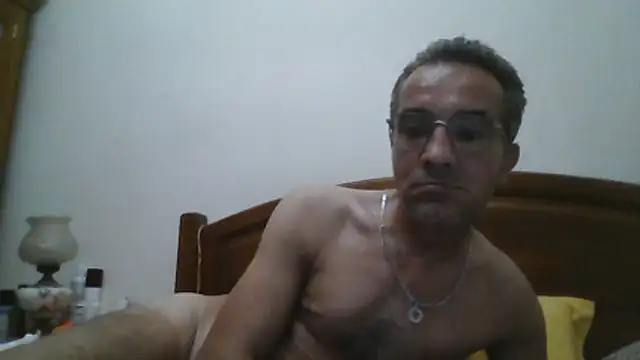 CarlosRocha73 online show from 17, 6, 2026