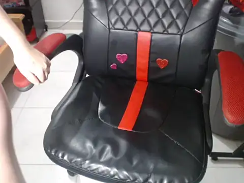 Snapshot of yelingyeon chatting on 6, 3, 2025 yelingyeon online show from 6, 3, 2025