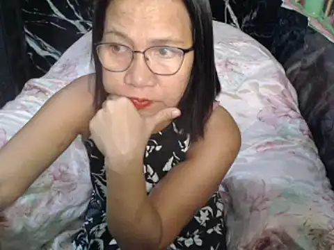 Snapshot of ASIANDOLLY4U chatting on 29, 4, 2026 ASIANDOLLY4U online show from 29, 4, 2026