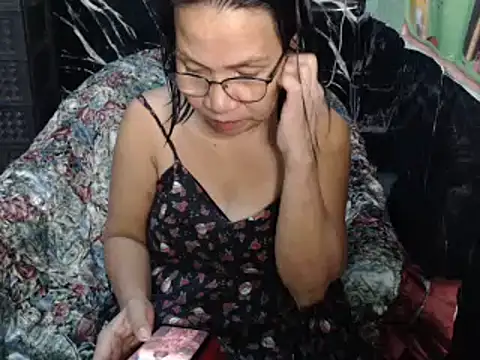 Snapshot of ASIANDOLLY4U chatting on 27, 5, 2026 ASIANDOLLY4U online show from 27, 5, 2026