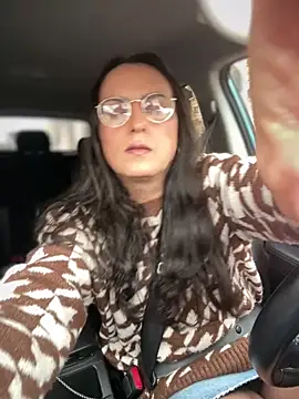 Chic desire online show from 14, 3, 2026