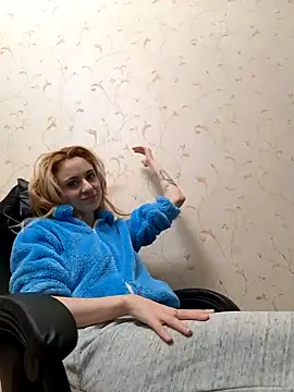 Snapshot of YogisticJuli666 chatting on 26, 12, 2024 YogisticJuli666 online show from 26, 12, 2024