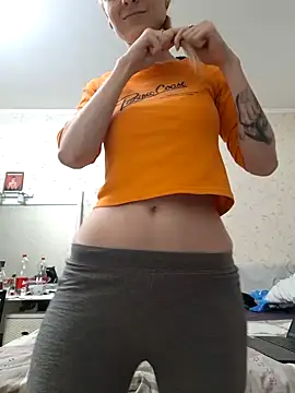 Snapshot of YogisticJuli666 chatting on 27, 1, 2025 YogisticJuli666 online show from 27, 1, 2025