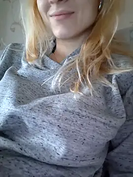 Snapshot of YogisticJuli666 chatting on 17, 3, 2025 YogisticJuli666 online show from 17, 3, 2025
