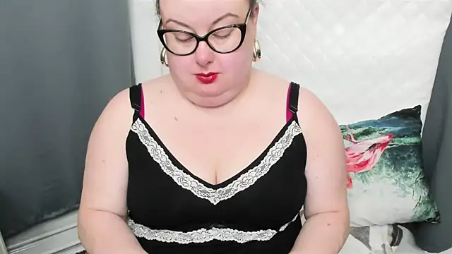 dirtyBonnie online show from 1, 1, 2025