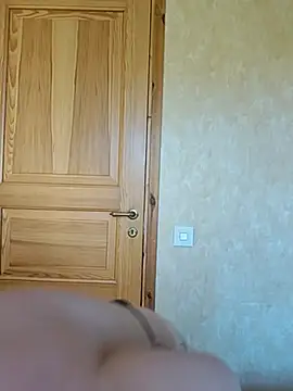 SwedishJennifer online show from 18, 10, 2025