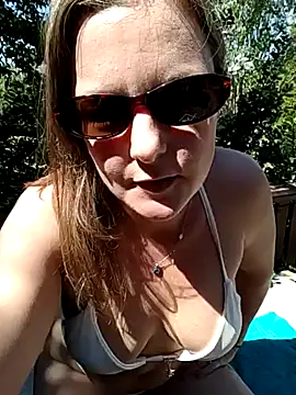Snapshot of SwedishJennifer chatting on 29, 5, 2026 SwedishJennifer online show from 29, 5, 2026