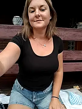 Snapshot of SwedishJennifer chatting on 25, 7, 2026 SwedishJennifer online show from 25, 7, 2026