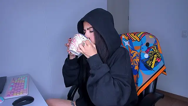 Lisegg  online show from 18, 4, 2026