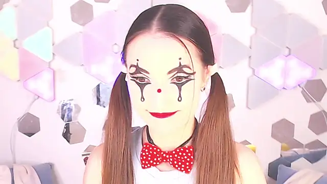 LexiKiss online show from 11, 11, 2025