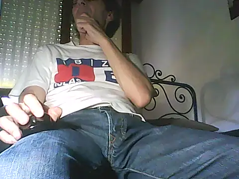 Snapshot of Moro_ra chatting on 22, 5, 2026 Moro ra online show from 22, 5, 2026