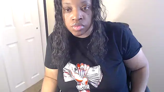 Snapshot of Sexymona1218 chatting on 26, 4, 2026 Sexymona1218 online show from 26, 4, 2026