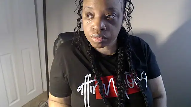 Snapshot of Sexymona1218 chatting on 10, 5, 2026 Sexymona1218 online show from 10, 5, 2026