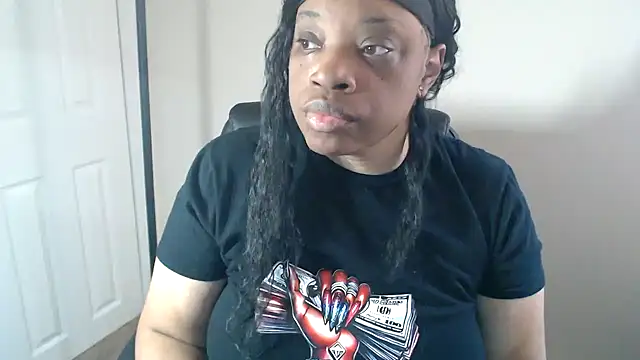 Snapshot of Sexymona1218 chatting on 16, 5, 2026 Sexymona1218 online show from 16, 5, 2026