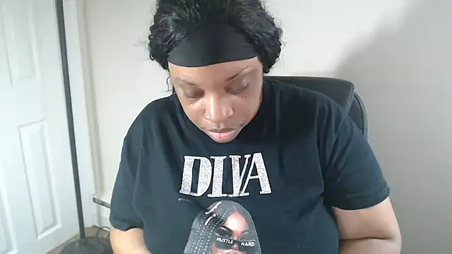 Sexymona1218 online show from 7, 7, 2026