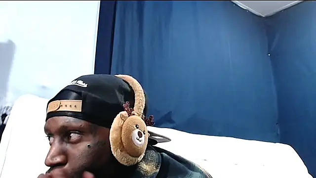 iBreakHeartz online show from 30, 11, 2025