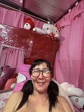 Snapshot of sweetieme chatting on 4, 2, 2025 sweetieme online show from 4, 2, 2025