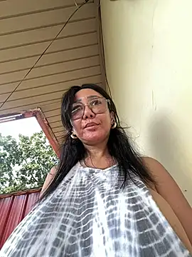 Snapshot of sweetieme chatting on 26, 2, 2025 sweetieme online show from 26, 2, 2025