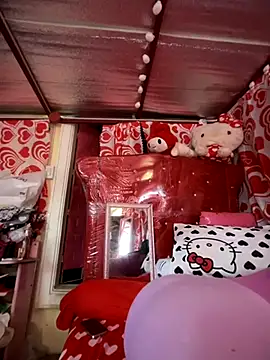 Snapshot of sweetieme chatting on 11, 10, 2025 sweetieme online show from 11, 10, 2025