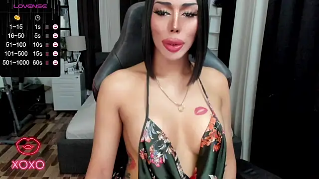 Forever MissCandace online show from 2, 3, 2025