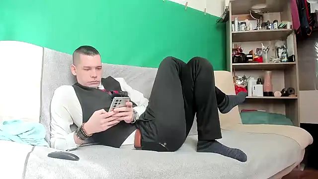 viraglaci18xh online show from 1, 3, 2026