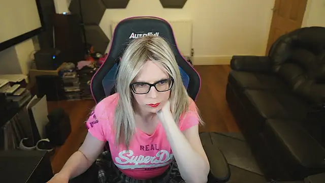 KelseyCobalt online show from 17, 3, 2025