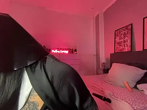  MelinaCurves  online show from 6, 2, 2025