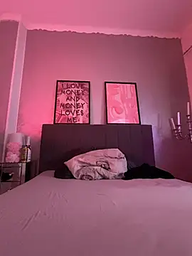  MelinaCurves  online show from 24, 2, 2025