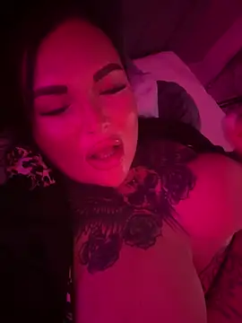  MelinaCurves  online show from 10, 3, 2025