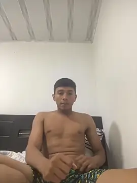 Snapshot of Thiagoo_Frost chatting on 27, 10, 2025 Thiagoo Frost online show from 27, 10, 2025