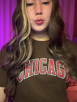 HOTnWILDalice online show from 12, 2, 2026