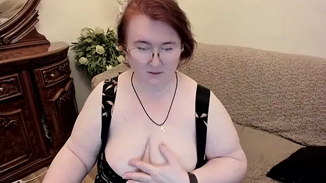Snapshot of leiamillersonn chatting on 19, 9, 2025 leiamillersonn online show from 19, 9, 2025