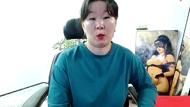 Akira xx online show from 3, 2, 2025