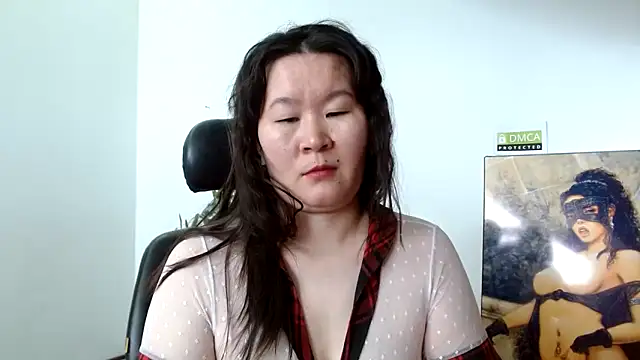 Akira xx online show from 17, 3, 2025