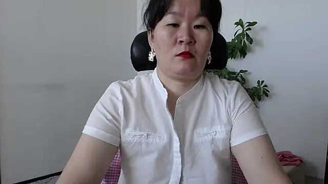 Akira xx online show from 26, 9, 2025