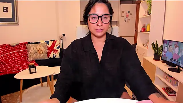 Snapshot of DannaaMeliza chatting on 10, 1, 2026 DannaaMeliza online show from 10, 1, 2026