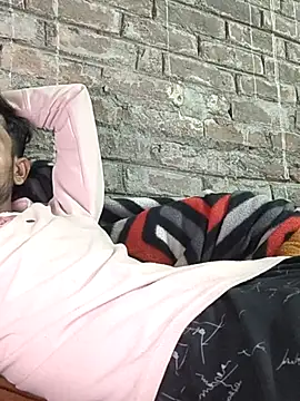 Snapshot of ThethunderPo chatting on 19, 2, 2025 ThethunderPo online show from 19, 2, 2025