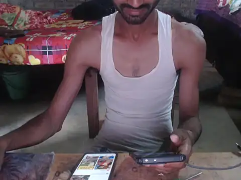 Snapshot of ThethunderPo chatting on 11, 5, 2026 ThethunderPo online show from 11, 5, 2026