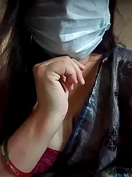 naughtymadam online show from 13, 4, 2026