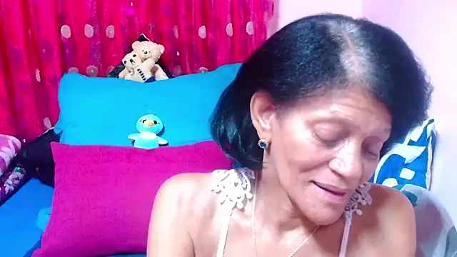 SLUTTYROXY online show from 17, 10, 2025