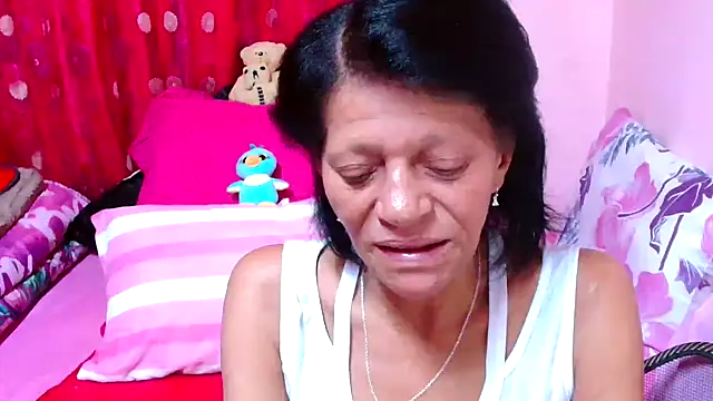 SLUTTYROXY online show from 28, 10, 2025