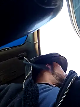 UncutHammer69 online show from 4, 2, 2025