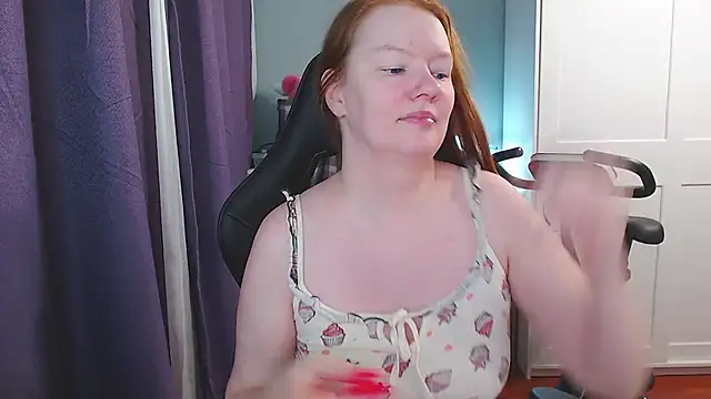 Lady Inari online show from 9, 11, 2025