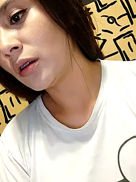 kinky milaxh online show from 9, 3, 2025