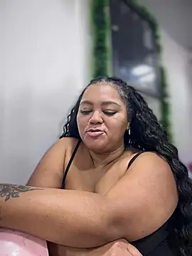 yanza2002 online show from 6, 12, 2024