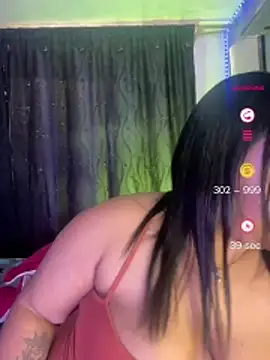 Snapshot of yanza2002 chatting on 1, 8, 2026 yanza2002 online show from 1, 8, 2026