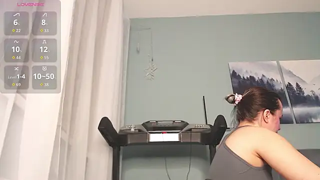 MilaniaCute online show from 16, 2, 2026